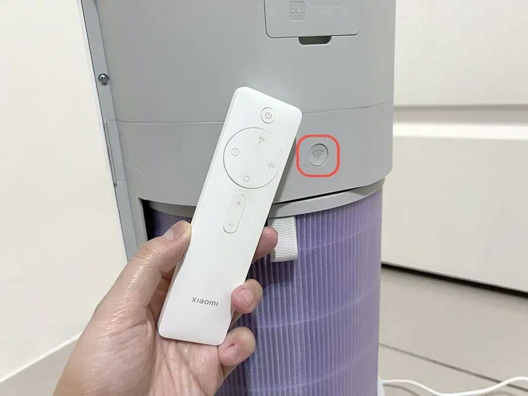 Nhấn vào biểu tượng wifi để đặt lại thiết bị