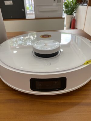 Hình ảnh thực tế Ecovacs Deebot T10 Turbo tại cửa hàng Cao Thiên Phát
