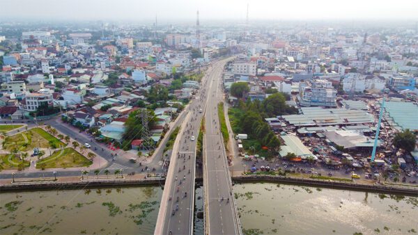 Mua robot hút bụi tại Tân An - Long An