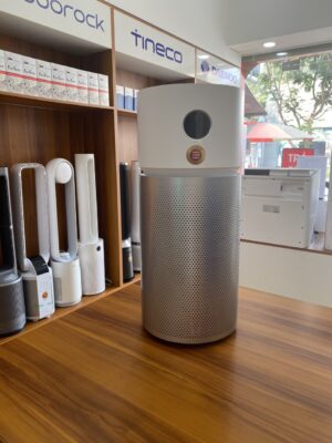Hình ảnh thực tế Xiaomi Elite tại cửa hàng Cao Thiên Phát