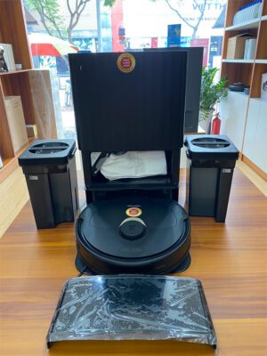Hình ảnh Roborock Q Revo màu đen
