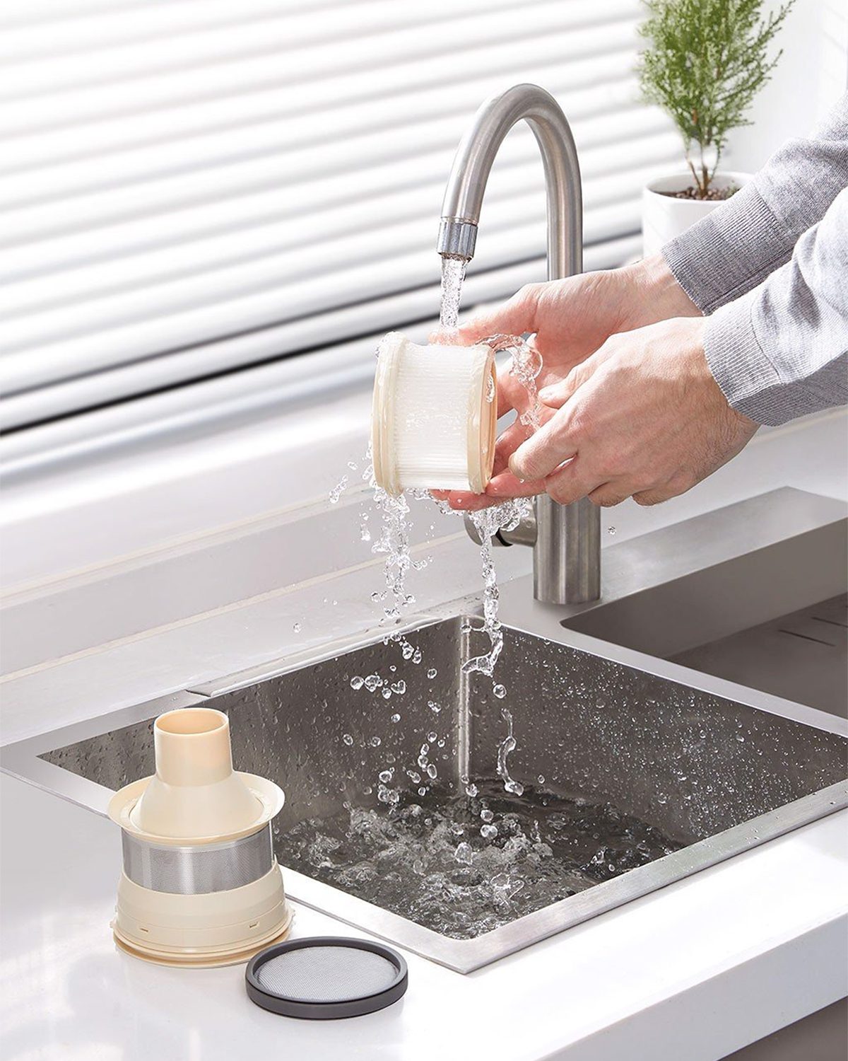 Cốc đựng bụi có thể rửa