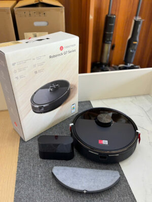Robot hút bụi Roborock Q7 TF