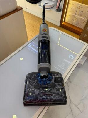 Tineco i5 Stretch Plus gập nghiêng 180°