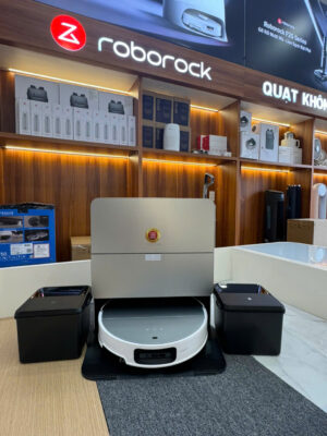 Robot hút bụi Roborock Saros 10