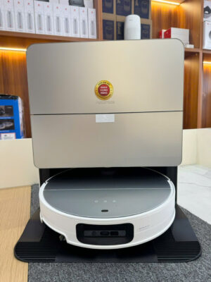 Robot hút bụi Roborock Saros 10