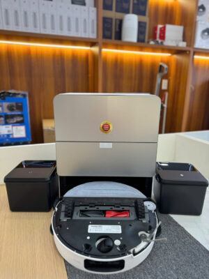 Robot hút bụi Roborock Saros 10